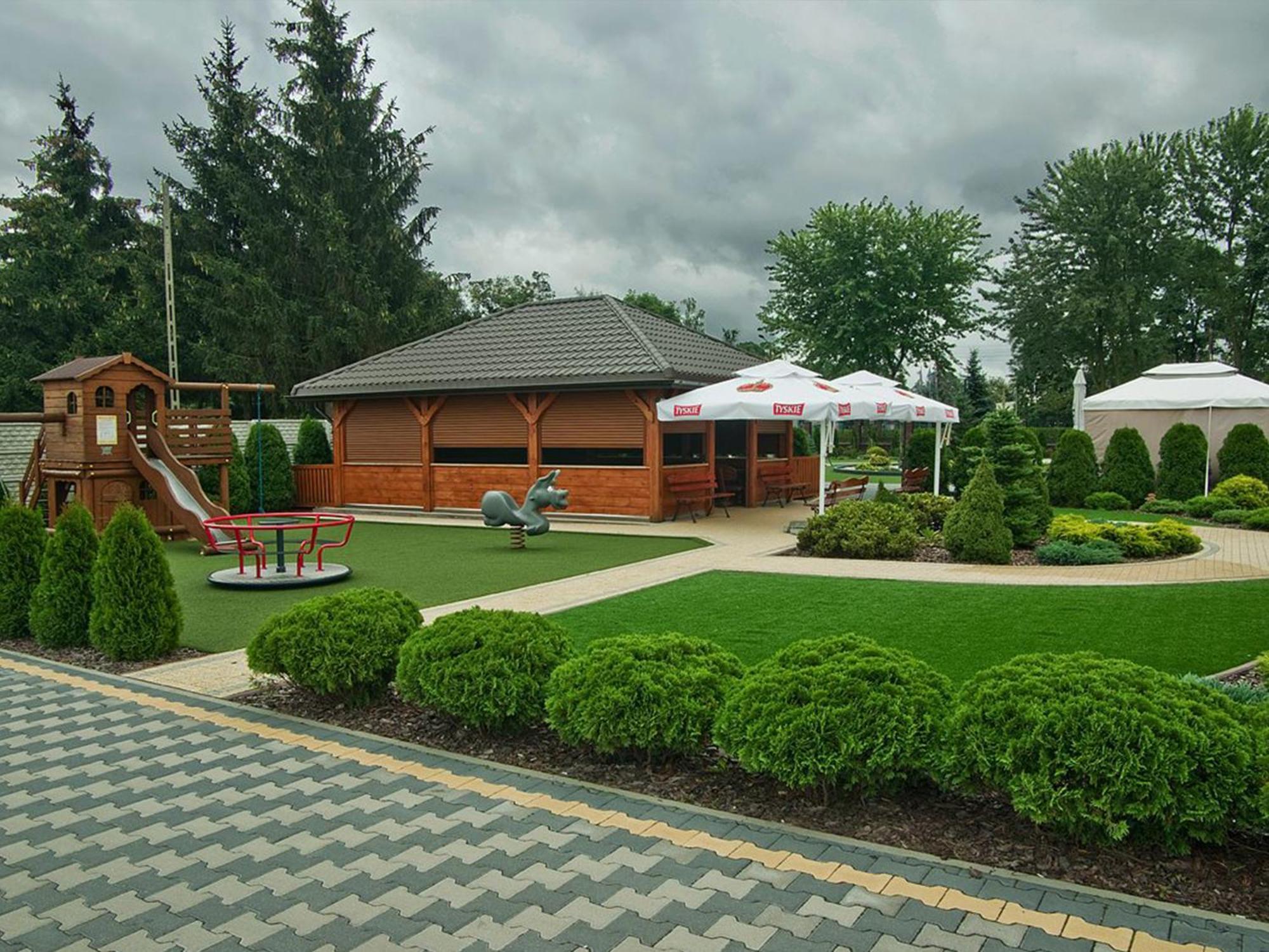 Hotel Hesperus Miedzyrzec Podlaski Exterior photo